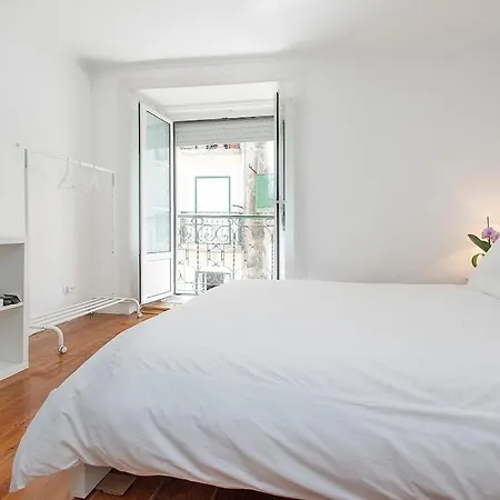 Santana Studio W/ Balcony 리스본