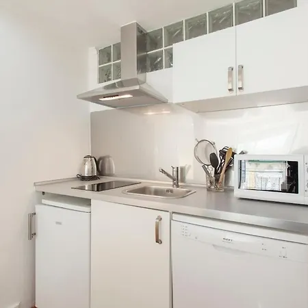 Santana Studio W/ Balcony Apartamento *