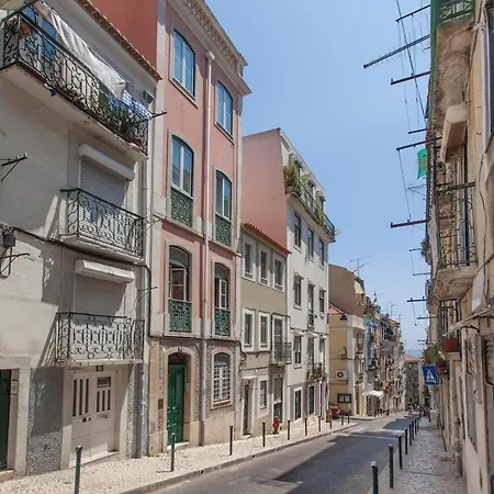 Santana W/ Balcony Лісабон