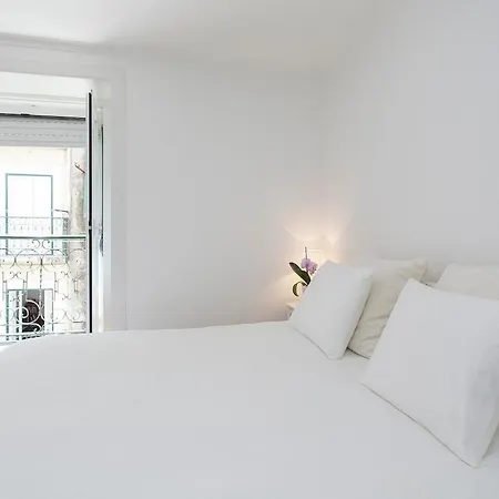 Santana W/ Balcony * Лісабон